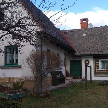 Chalupa S Roubenkou Police nad Metují Buitenkant foto